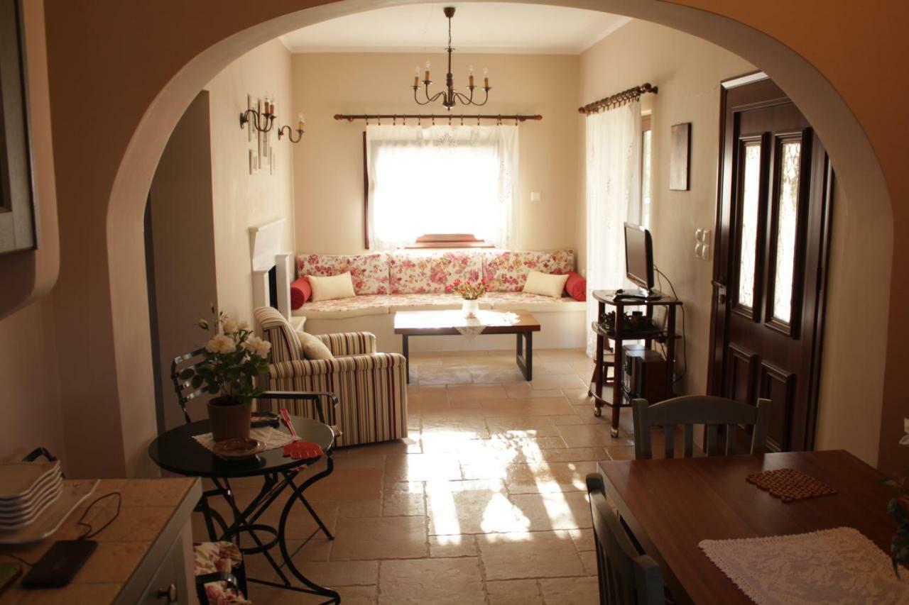 *Villa Pap-Live The Greek Hospitality In A Village* Nea Sampsounta Bagian luar foto