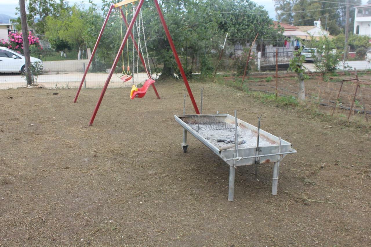 *Villa Pap-Live The Greek Hospitality In A Village* Nea Sampsounta Bagian luar foto