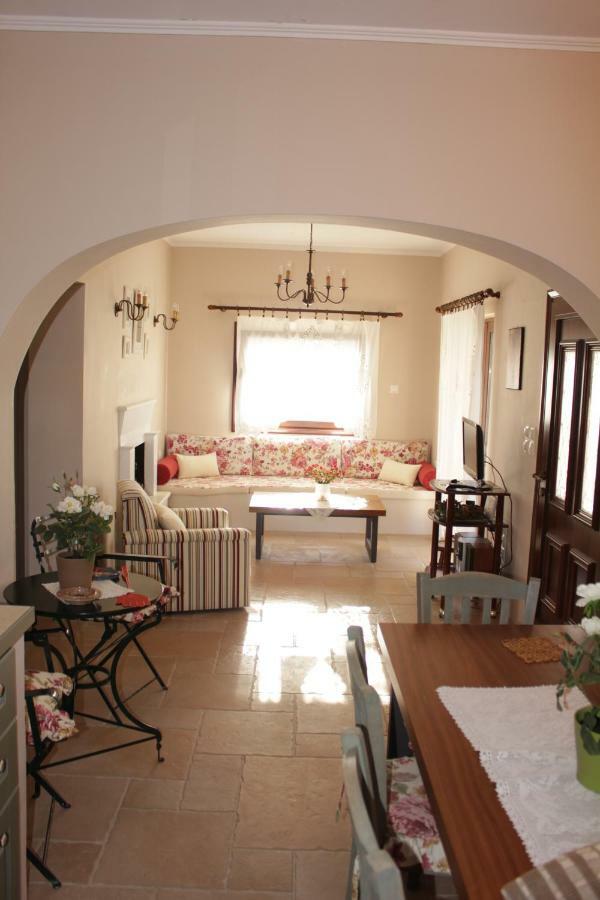 *Villa Pap-Live The Greek Hospitality In A Village* Nea Sampsounta Bagian luar foto