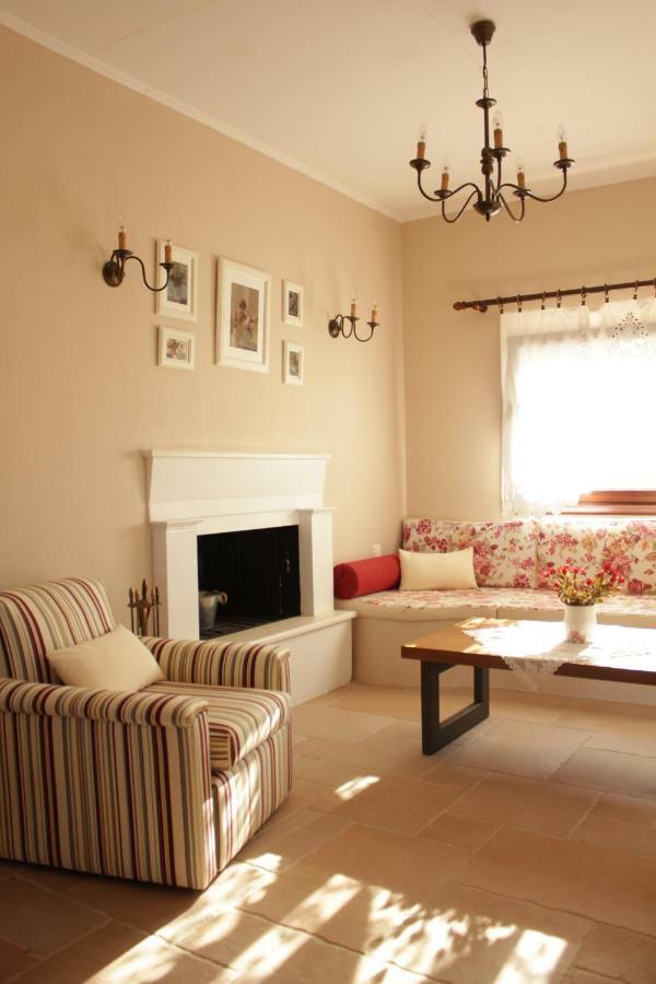 *Villa Pap-Live The Greek Hospitality In A Village* Nea Sampsounta Bagian luar foto